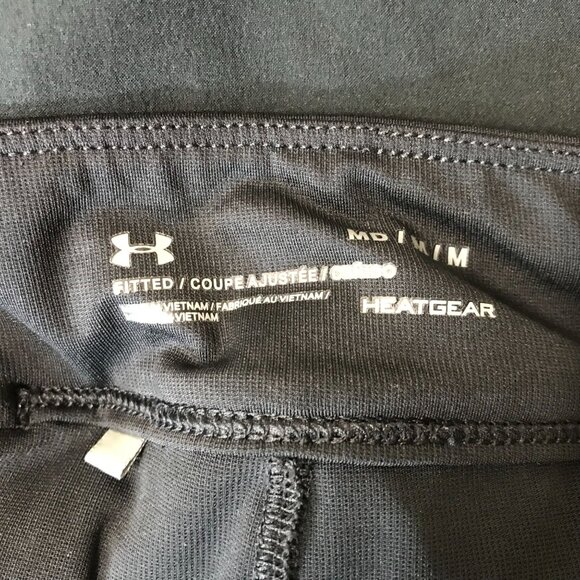 UNDER ARMOUR- WOMEN'S MEDIUM - BLACK FITTED SKIRT SHORTS SKORT - Picture 3 of 4